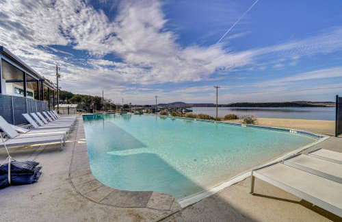 Pool Access, Walk to Water! Possum Kingdom Cabin - Foto 27