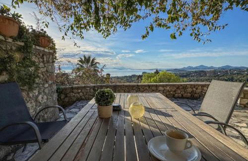 Aga's Seaview Cottages - Photo 4