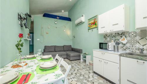 Gorgeous Apartment In Gondolici - Foto 4