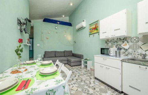 Gorgeous Apartment In Gondolici - Foto 4