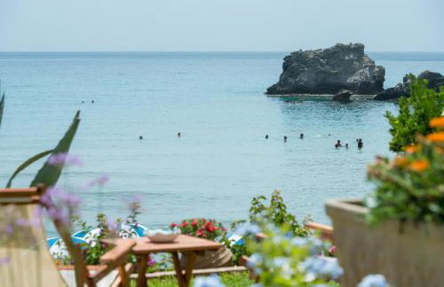 Waves Apartments Melody Glyfada - Foto 1