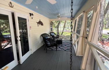 Old Homosassa Living! Seconds to all the action! - Foto 11