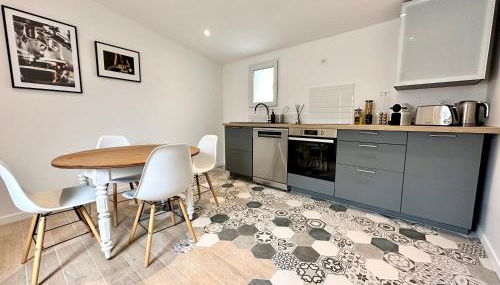 Maison de Ville Rénovée avec Charme - Foto 2