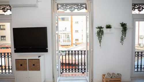 Apartamento acogedor frente a Torres de Serrano - Photo 5