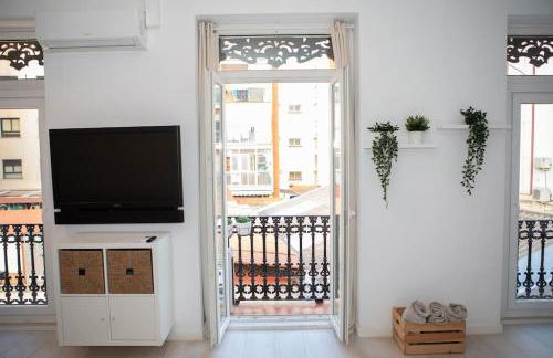 Apartamento acogedor frente a Torres de Serrano - Photo 5