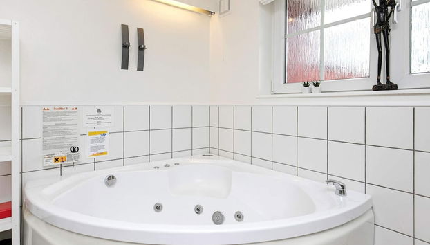 6 Person Holiday Home in Blavand - Foto 3, Tratamientos de spa