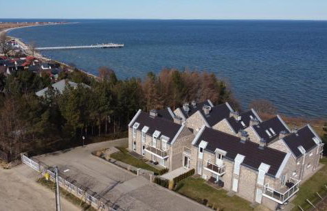 Amber Cliff - Foto 2