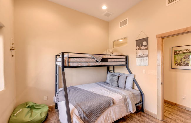 La Puerta Azul- Stunning Desert Retreat; Pool/Spa - Foto 8