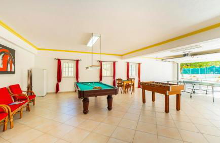 Exceptional Villa with Pool, Tennis Court, Games Room - Foto 45