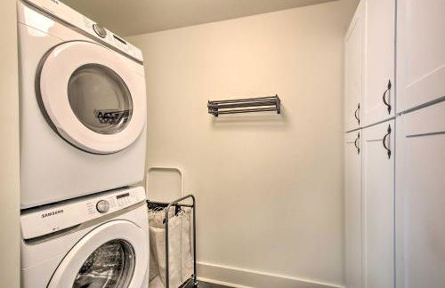 The Ultimate Luxury Retreat on Lake Burton! - Foto 26