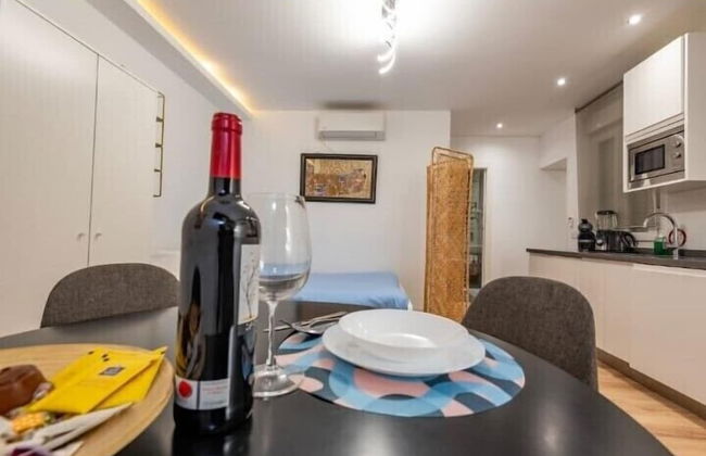 City Center Apartments Sol - Photo 8