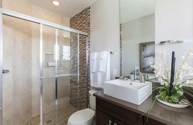 2 BR 2 BA Luxury Villa 5min Disneyworld BBQ - Foto 12