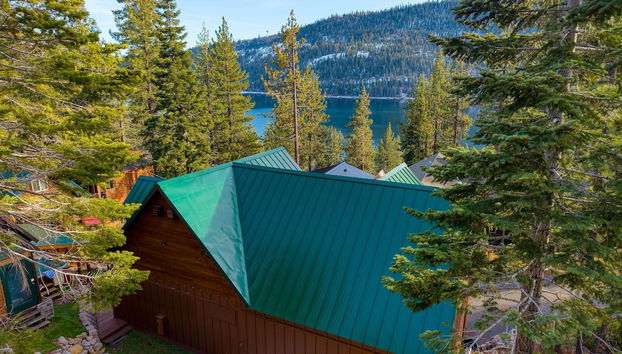 Denton by Avantstay Hot Tub Enclosed Deck w Fire Pit Near Skiing Lake - Foto 5, Habitación