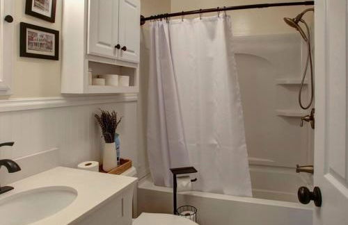 Cape May Classic Design that is Cozy, Elegant, and Inviting - Foto 5