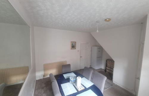 3 Bedroom House Ideal for Work Family Short or Long Term Stays Easy Access to Manchester Oldham Halifax Bury - Foto 36