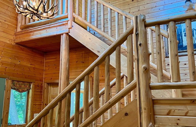 Boardman Monarch Upscale River Lodge HOT Tub! - Foto 44