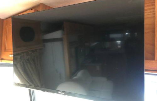 Private 1-bedroom RV, direct bus to NYC Manhattan only 2 blocks away, MetLife Stadium FIFA World Cup 25 minutes away - Foto 14