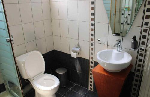 Sarris apartment - Photo 6