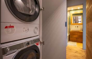 Luxury 9-Bed Apartment Steps from Ski Slopes with Parking & Ski Box - Foto 28