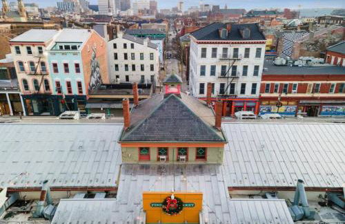 Findlay Suites Explore OTR with an Outdoor Deck - Foto 10