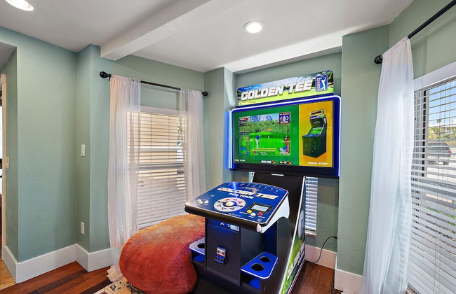 Decked Out On Marbury 4 Bedroom Home by RedAwning - Photo 39