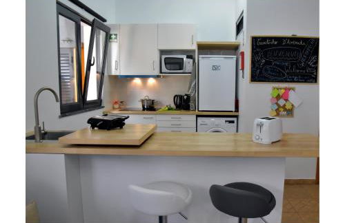 Cantinho D'Avenida - Photo 31