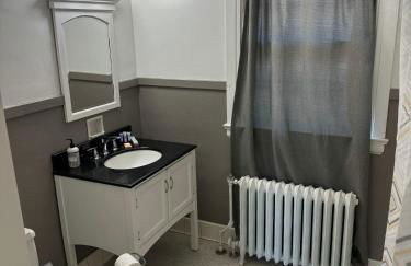 Iconic Historic Home - Foto 14