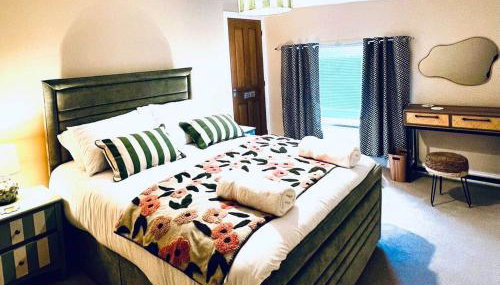 Elegant Hayfield Escape - Heart of Peak District - Foto 3