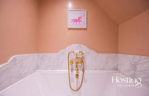 The Writers Retreat - Photo 48