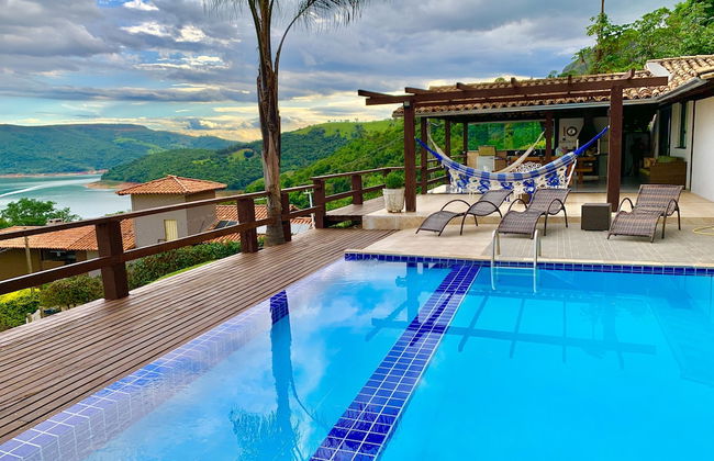 Vista do Lago - Casa para 16 pessoas com 4 quartos - Foto 1