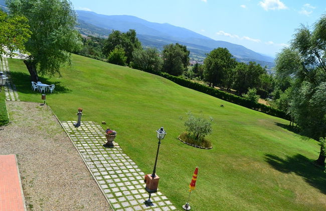 Farmhouse in Tuscany With Pool and Valley Views - Foto 24