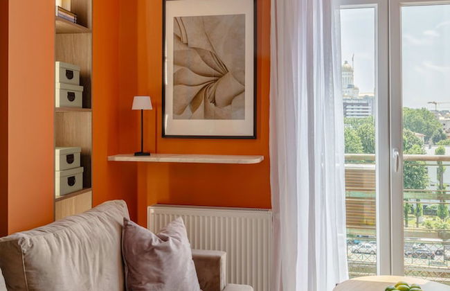 Playful Bright 1BR Near The Faculty of Law - Foto 7