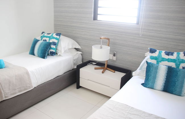 Latitude Luxury Seafront Apartments - Foto 5