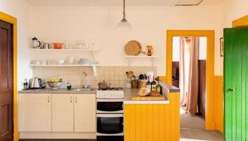 Red Cottage - Photo 3