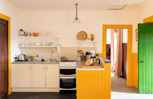 Red Cottage - Photo 3