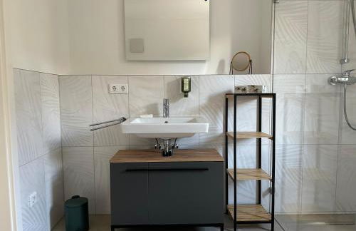 Ferienwohnung-Parkplatz-Balkon-Küche-SmartTV-Waschtrockner - Foto 12