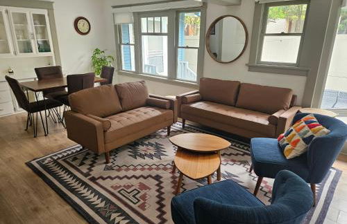 Entire home in Historic Long Beach close to shops - Foto 2