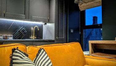 The Hideaway Bureau - Islay - Photo 3