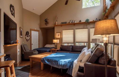 Rustic Camping Cabin near the Royal Gorge in Salida, Colorado - Foto 13