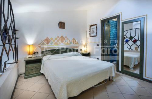 23 BAIA FARO - Trilocale mansardato con ampia terrazza vista mare - Foto 8