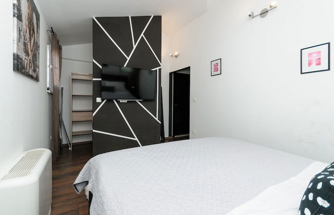 Luxury Villa With Heated Pool, Terrace, and Outdoor Amenities for Relaxation - Foto 7