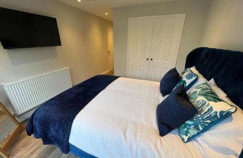 Brackley Guest house - Photo 2