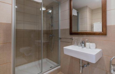 Gorgeous Home In Repusnica With Sauna - Foto 46