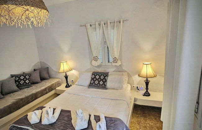 Room in Studio - Pleasure Studios1 Person 3 - Foto 7