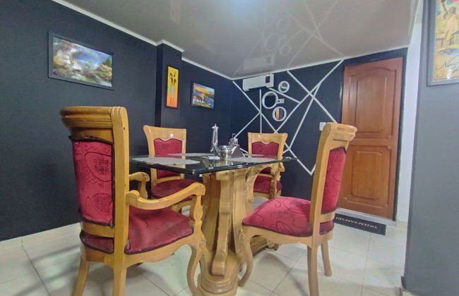 Independent Apartment Maison de 4 Étages - Photo 1