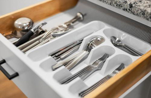 Central Lawrenceville 1A Bright and Stylish Private Studio with Free Street Parking - Foto 7