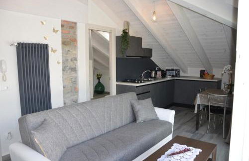 White suite - Jacuzzi, Swimming pool & Lake view - Foto 18