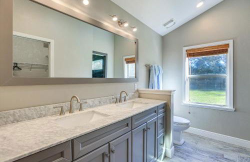 Newberry Home with Deck on 10 Acres! - Foto 14