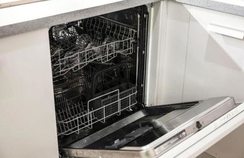 Spacious 5-Bed Apartment for Groups · Free Parking - Foto 32