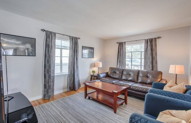 4 Bedroom Mountain View with Firepit & Ping Pong - Foto 24